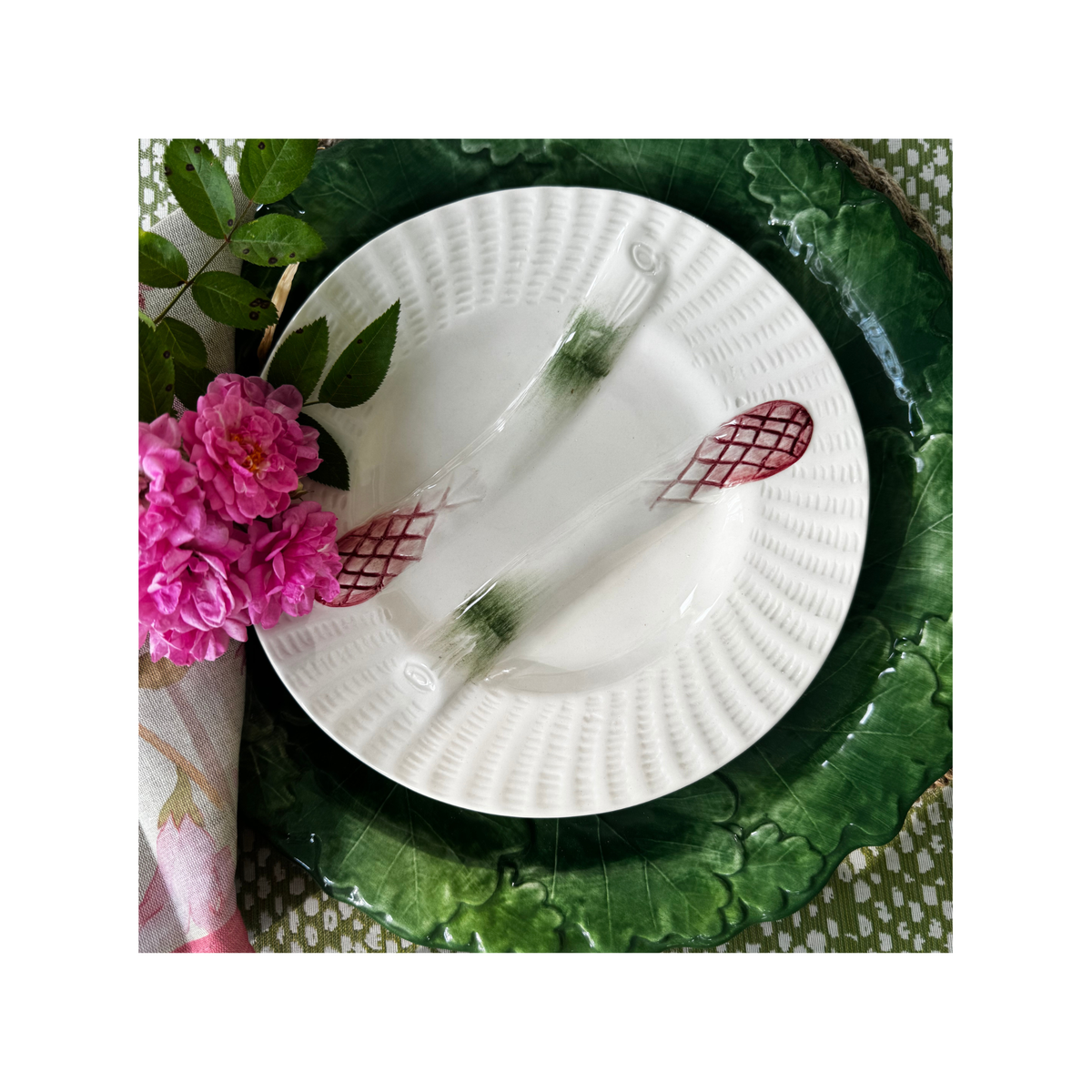 Compagnia Dinner Plate, Green Oak Leaves