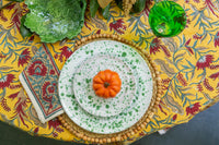 Compagnia Leaf Plate, Green Oak Leaves