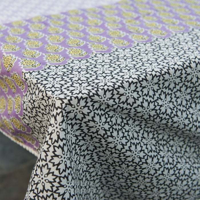 538408 Abigails Wholesale Textiles Tablecloths  Veranda Tablecloth Violet Design Large* Vendome