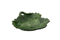 Compagnia Leaf Plate, Green Oak Leaves